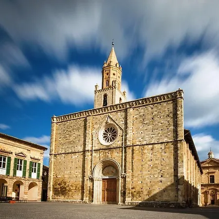Isola Dei Calanchi فندق *