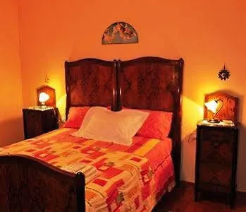 Isola Dei Calanchi Hotel *