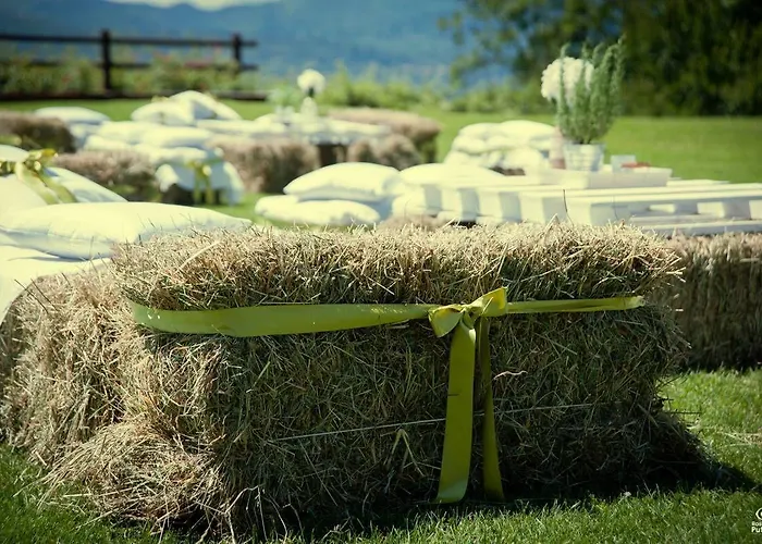 Isola Dei Calanchi Атри