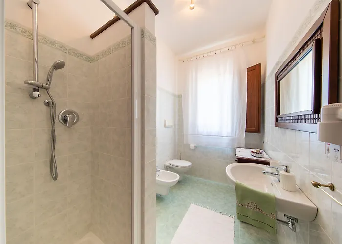 Отель Isola Dei Calanchi Атри