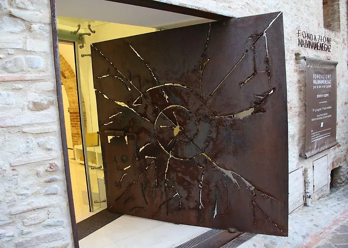 Отель Isola Dei Calanchi Атри