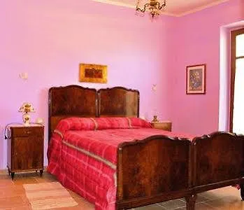 Isola Dei Calanchi Атри